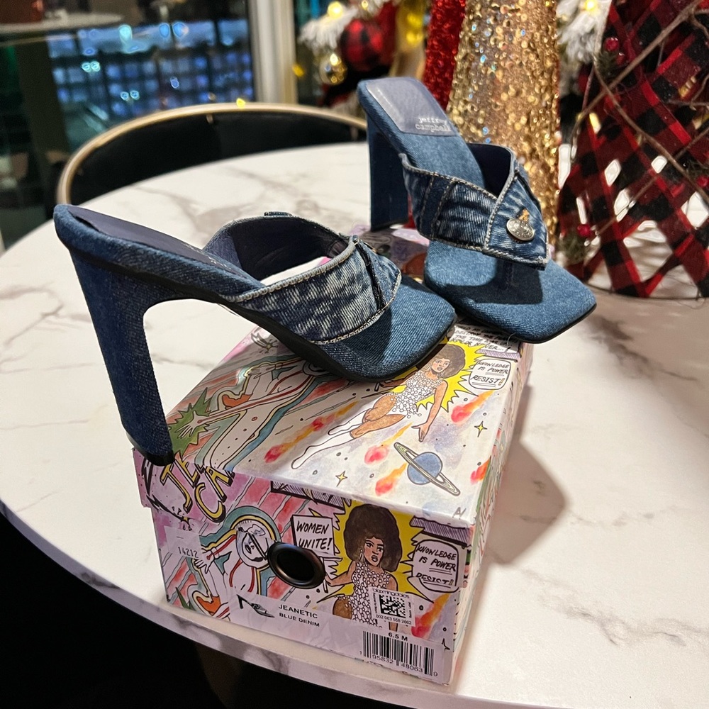 Jeffrey Campbell Jeanetic Sandal